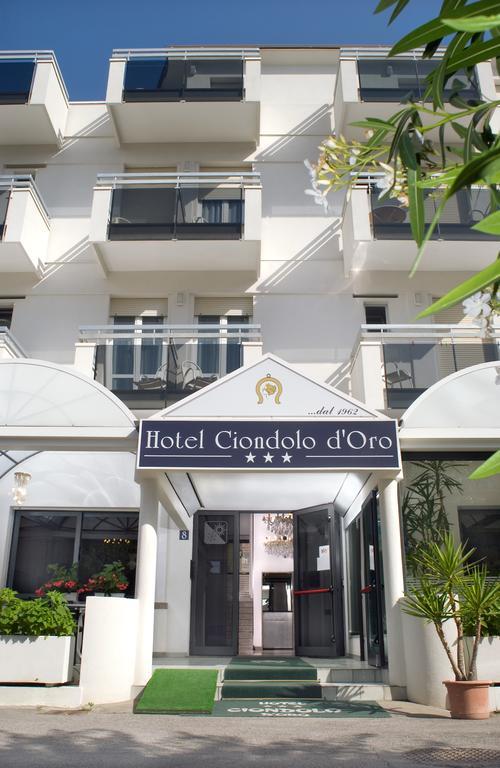 Hotel Ciondolo D'Oro Rimini Luaran gambar