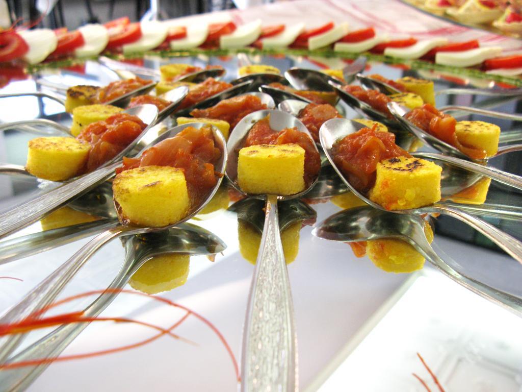 Hotel Ciondolo D'Oro Rimini Luaran gambar